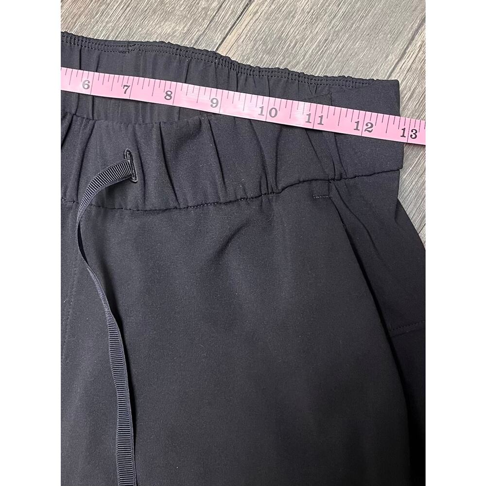 Lululemon On The Fly Pant Luxtreme Black 7/8 Sz 4 Jogger Athleisure Lounge Comfy - Picture 8 of 10